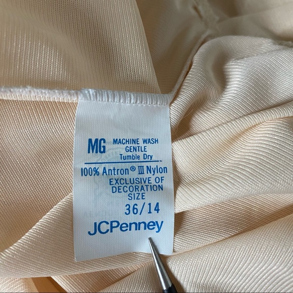 60s 70s nude full slip dress - Picture 8 of 8